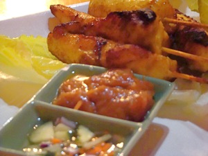 manhattan restaurant reviews manhattan places to eat things to do