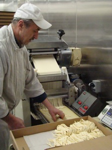 fresh spaghetti hand made pasta midtown manhattan nyc