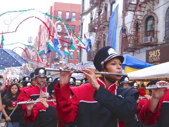 san gennaro festival parade little italy nyc